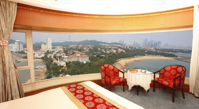 Donghai Grand Hotel Qingdao Eksteriør bilde