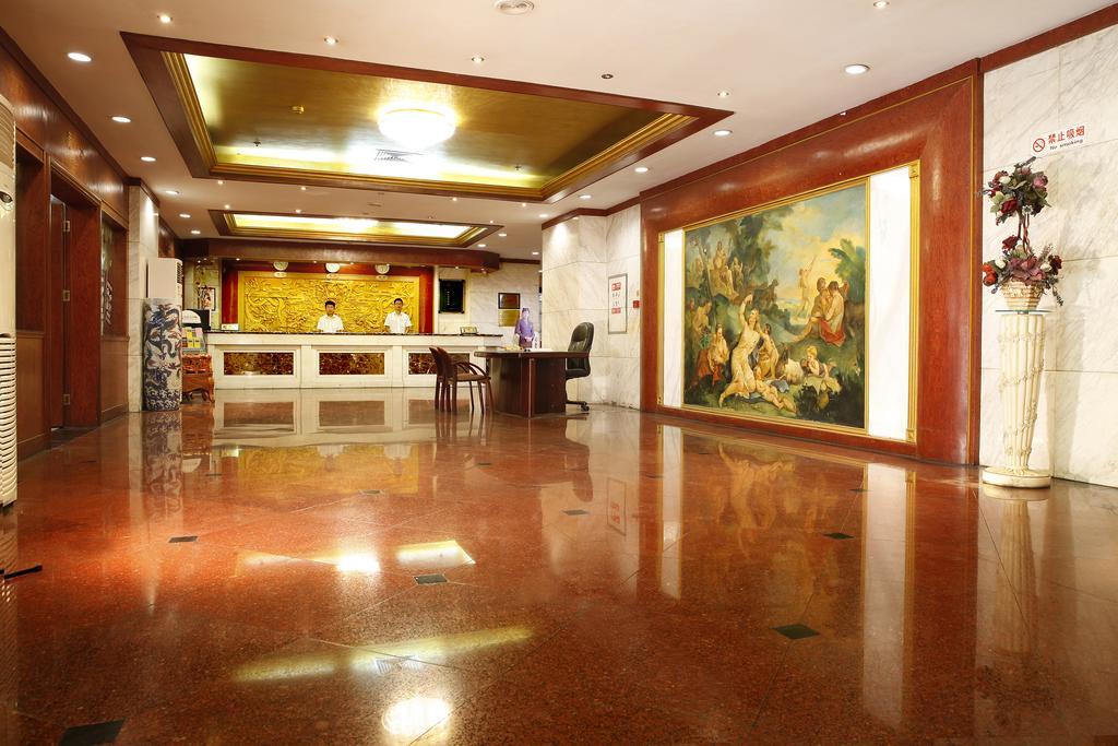 Donghai Grand Hotel Qingdao Eksteriør bilde