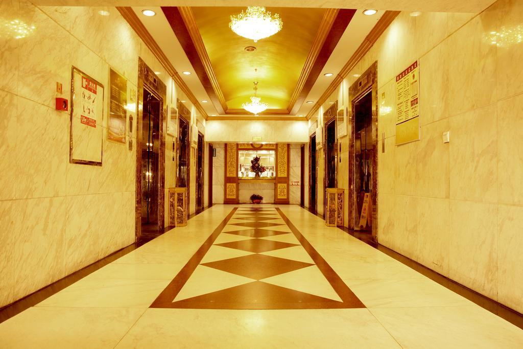 Donghai Grand Hotel Qingdao Eksteriør bilde